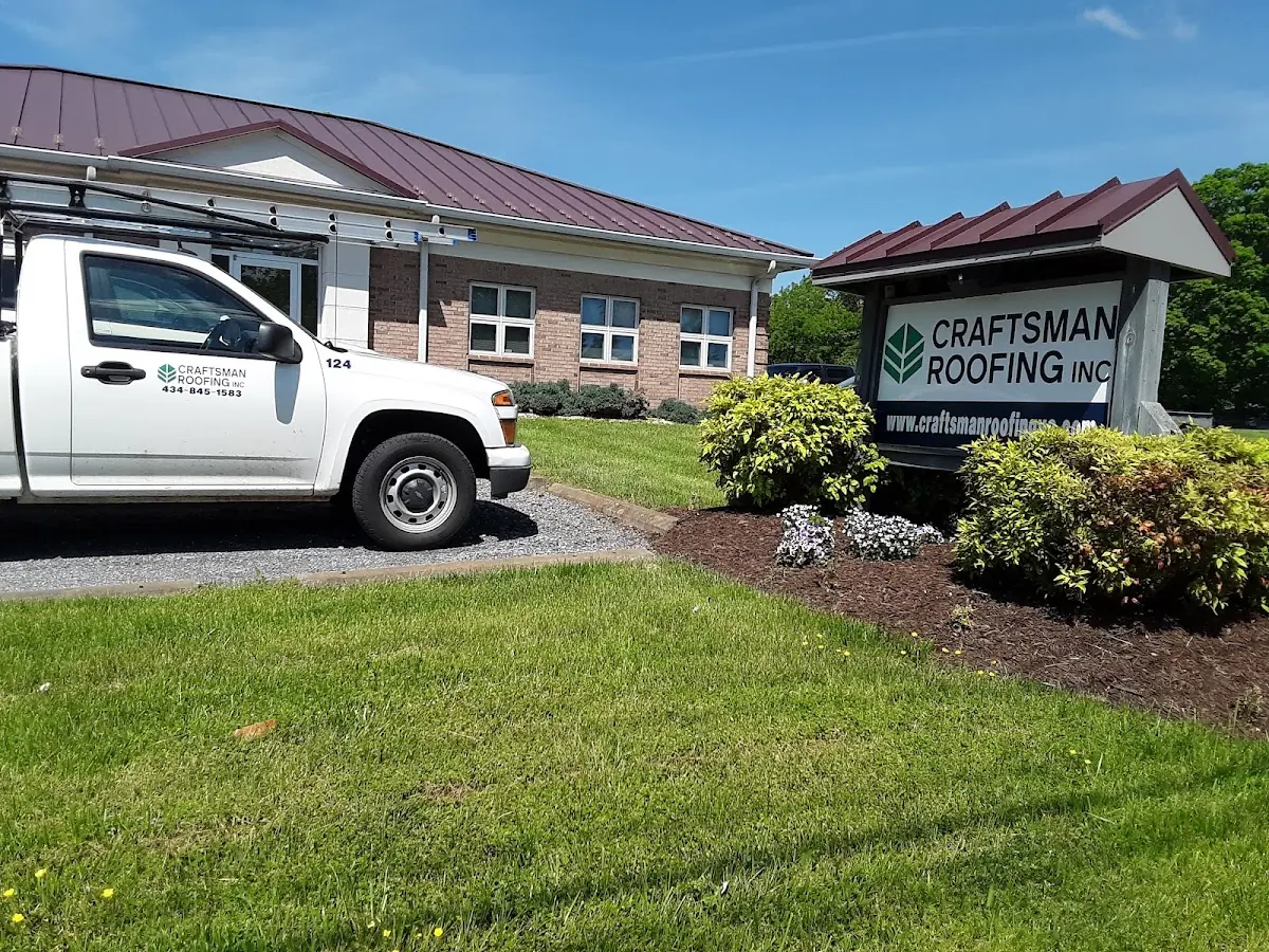 Quality Roof Replacement by experienced craftsmen in Holbrook